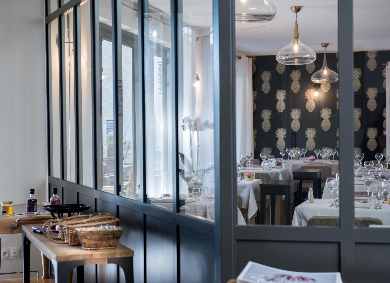 Logis Hotel Tante Yvonne & Son Restaurant Semi-Gastronomique - Lyon Nord Quincieux Экстерьер фото